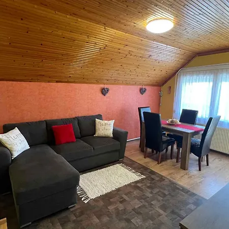 In - Balaton 18061 *