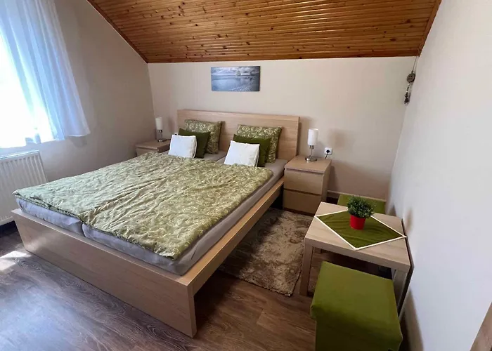 In - Balaton 18061 Appartement *