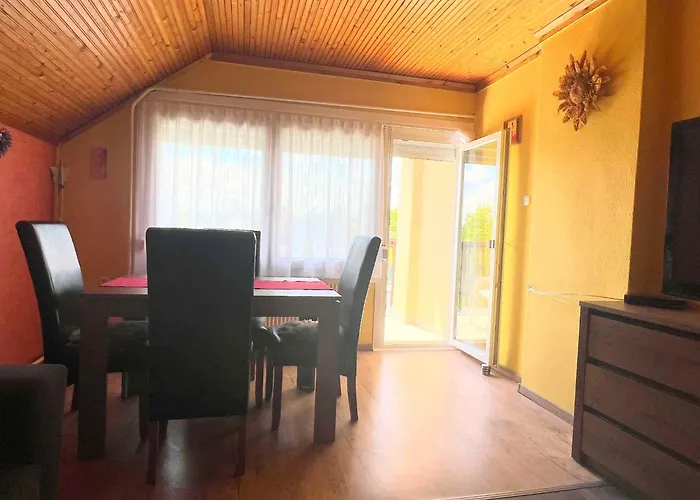 In - Balaton 18061 Appartement